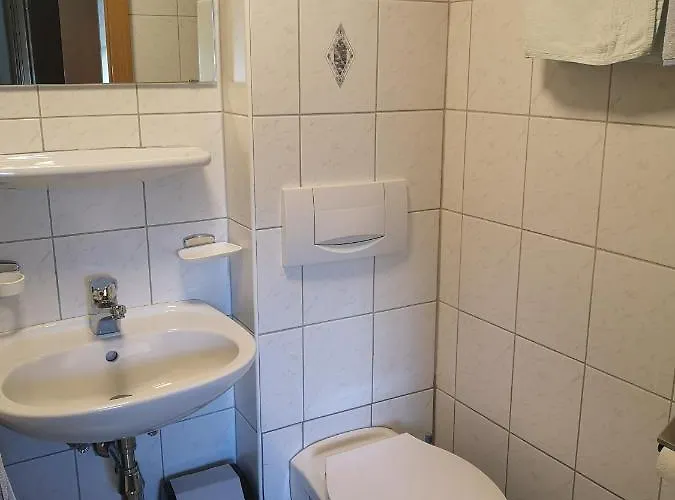 Schlager Taxerhof 招待所 3*